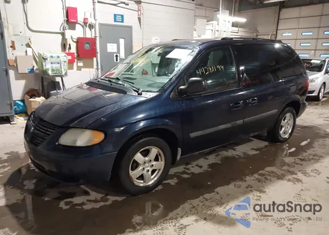 2005 Dodge Caravan Sxt z USA, uszkodzony, nr VIN 1D4GP45R95B305875